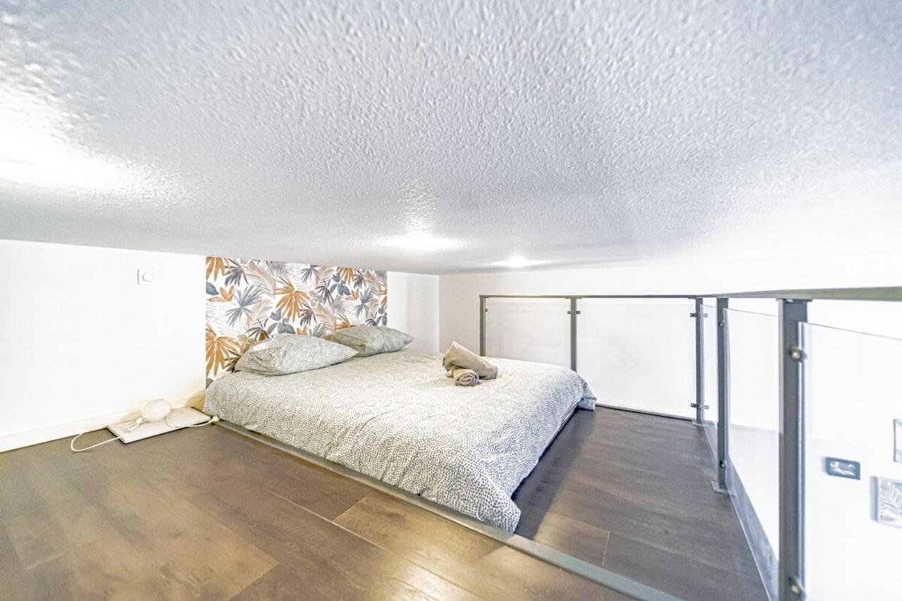 Studio Dumas-Charmant 2 Pers-Metro Valmy Apartment ลียง ภายนอก รูปภาพ